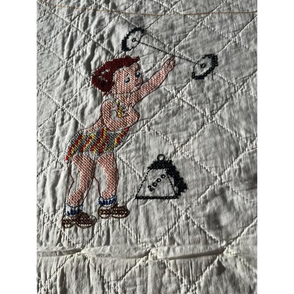 Vtg 1940's-1950's Circus Children Quilt Handmade Hand Embroidered Tapestry Quilt - Picture 6 of 10